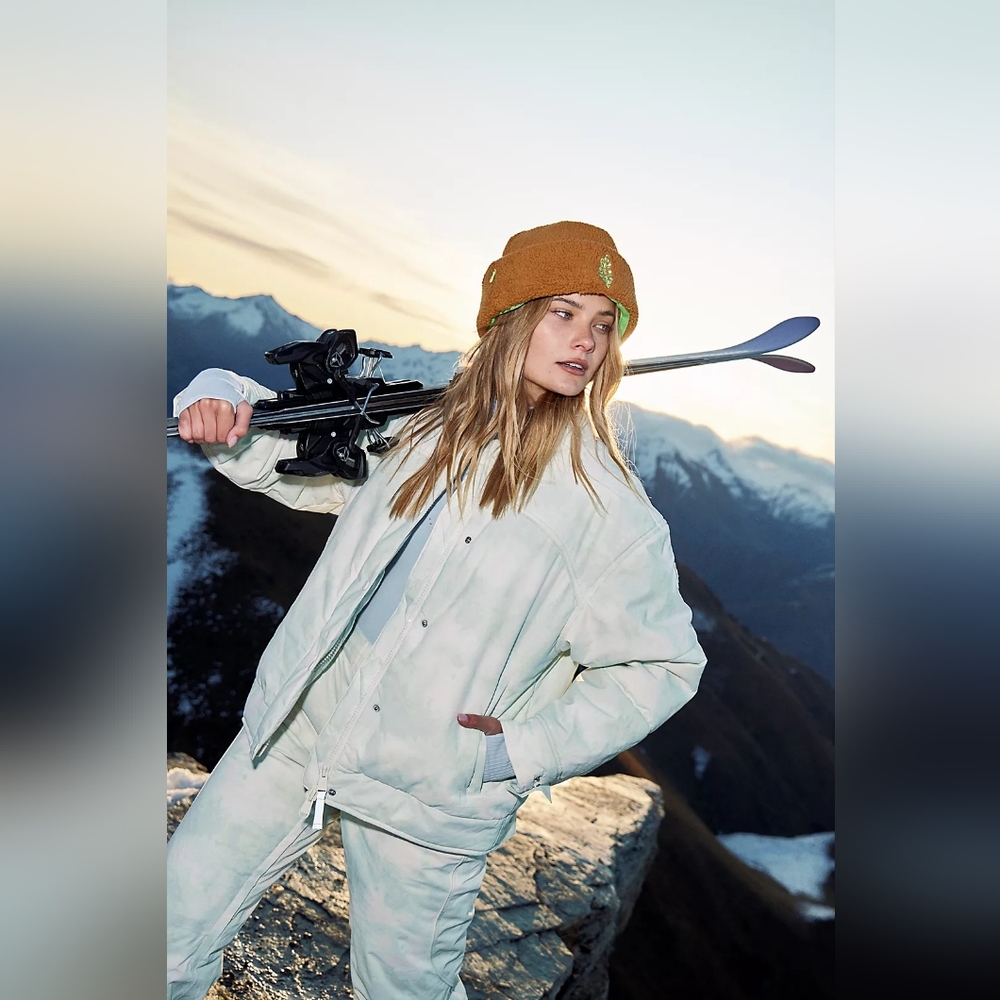 NWOT / Free People / FP Movement / Bunny Slope Printed Ski Coat / XS / $398
